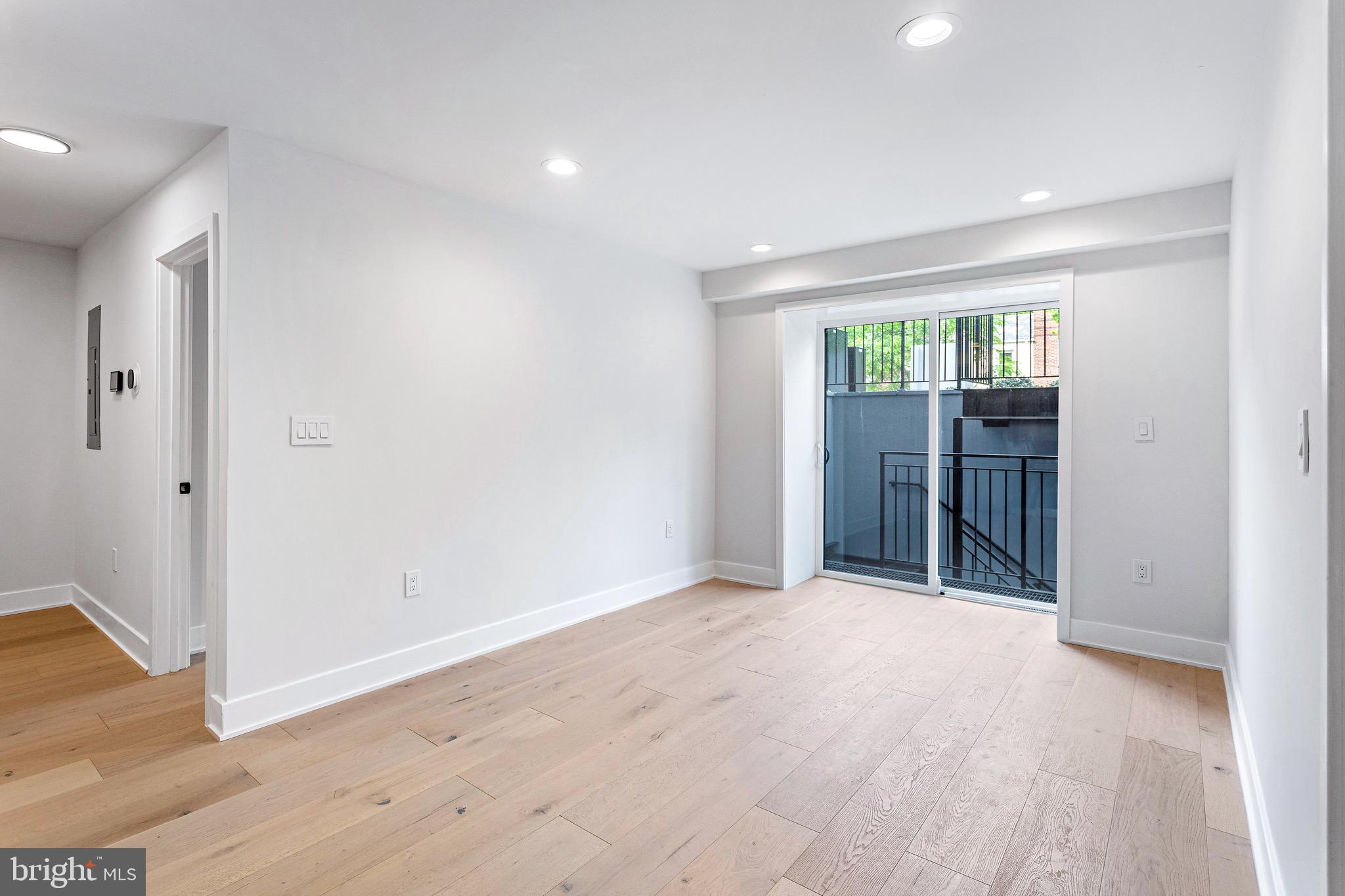 845 19th Street Northeast, Unit 4 Washington, DC 20002 - Photo 3 of 14 Living Area