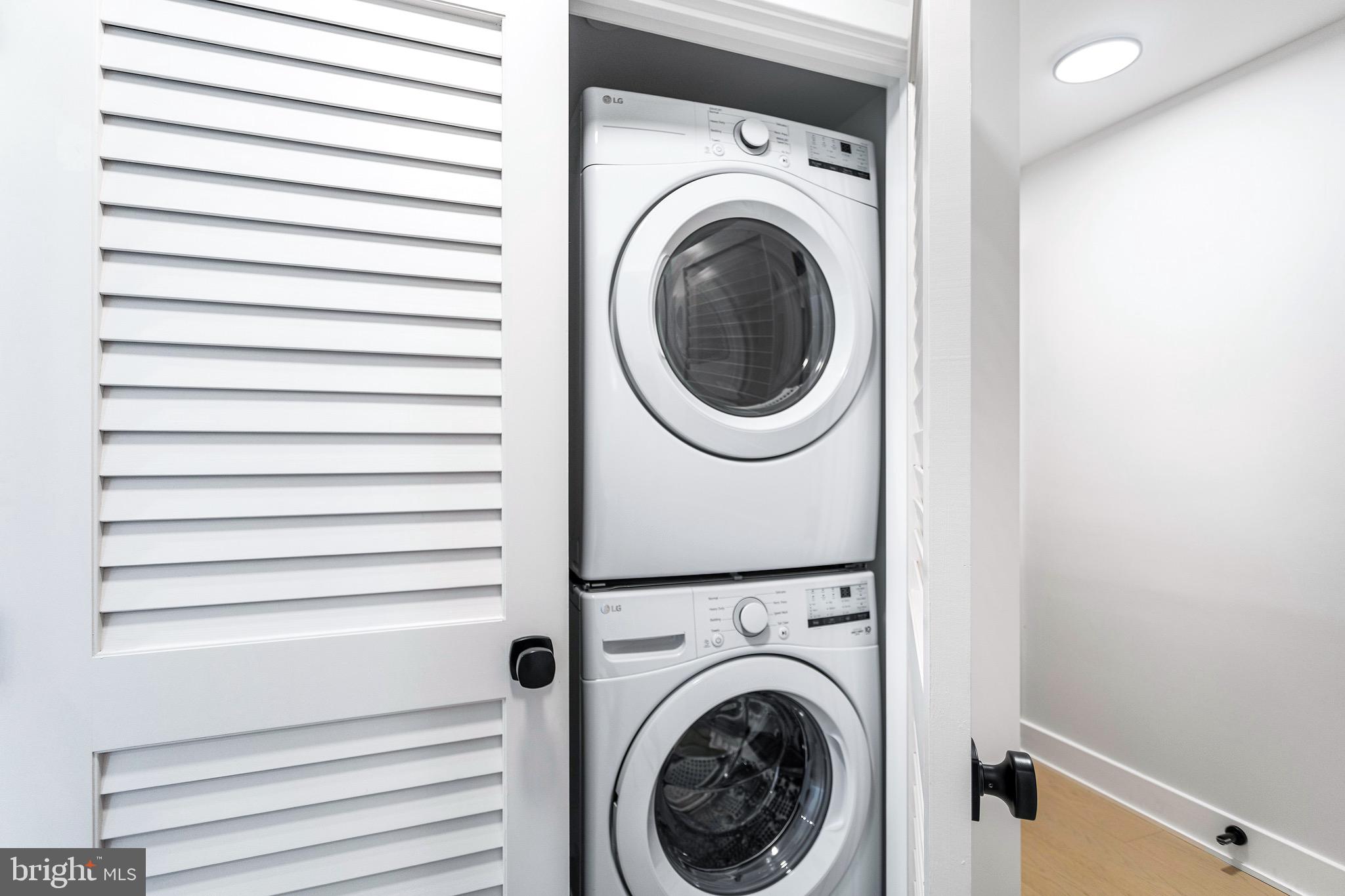 845 19th Street Northeast, Unit 4 Washington, DC 20002 - Photo 10 of 14 Full Size Washer/Dryer