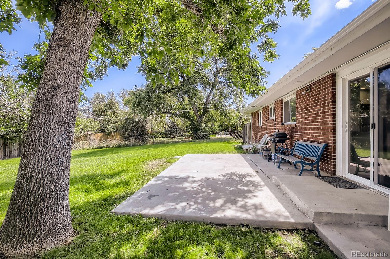 3205 Moorhead Avenue Boulder, CO 80305 - Photo 10 of 11 a view of a backyard with sitting area