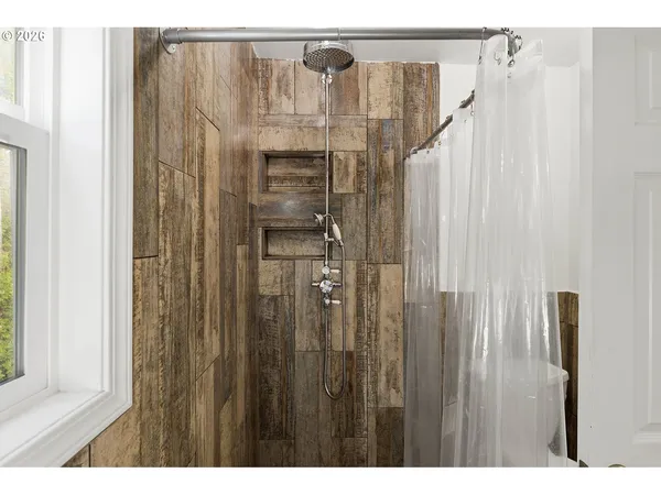 $589,000 | 1800 Northwest Sluman Road, Vancouver, WA 98665