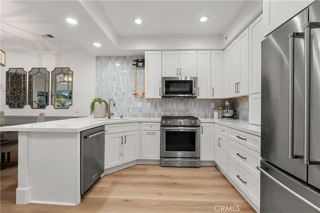 $799,900 | 1370 South Country Glen Way, Anaheim Hills, CA 92808