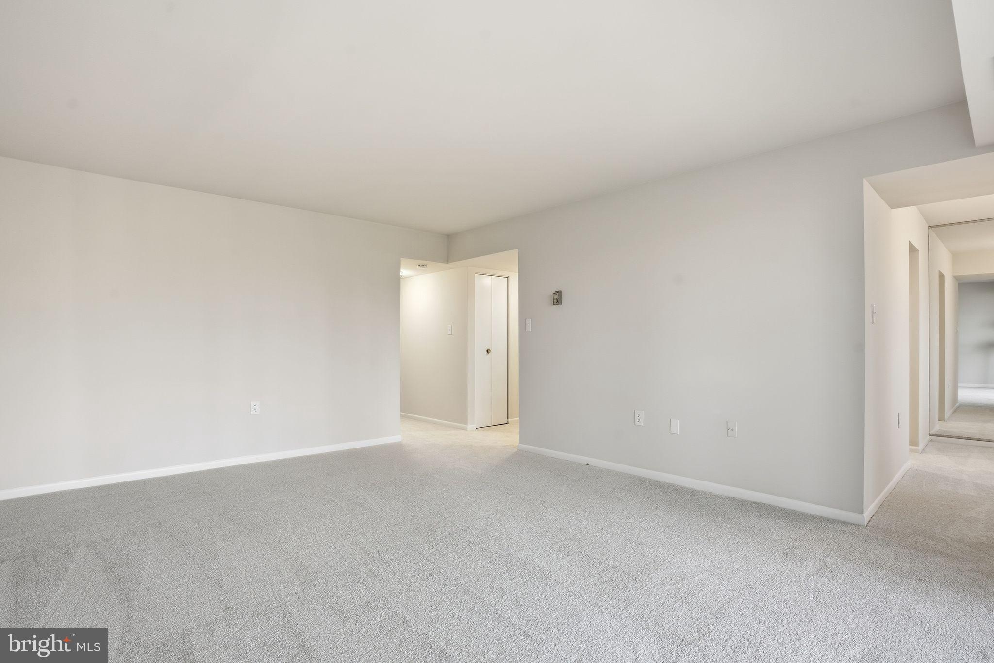 1552 Northgate Square, Unit 12B Reston, VA 20190 - Photo 8 of 23 a view of an empty room and window