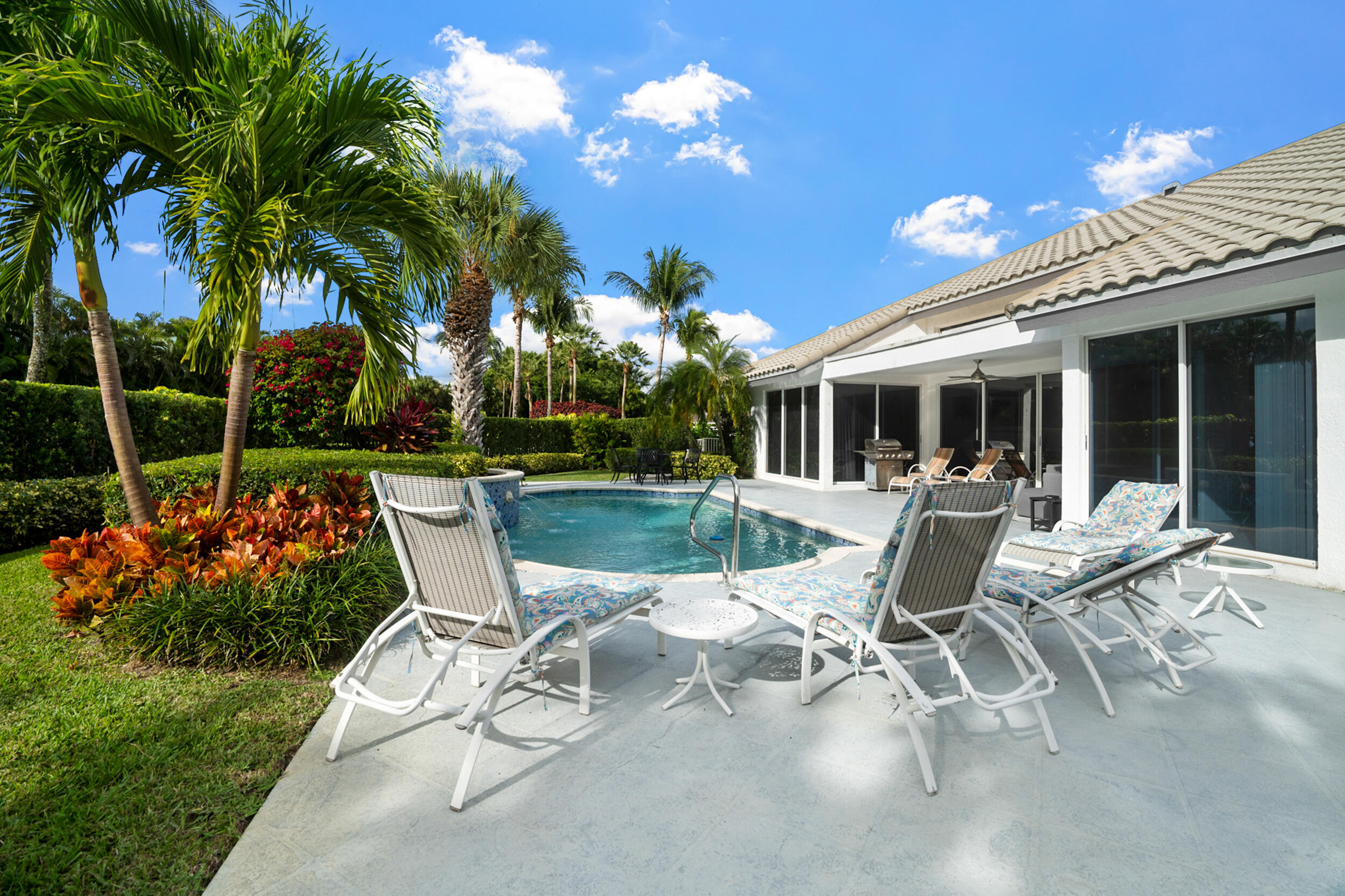 7946 Shelby Circle Boca Raton, FL 33496 - Photo 19 of 22 pool