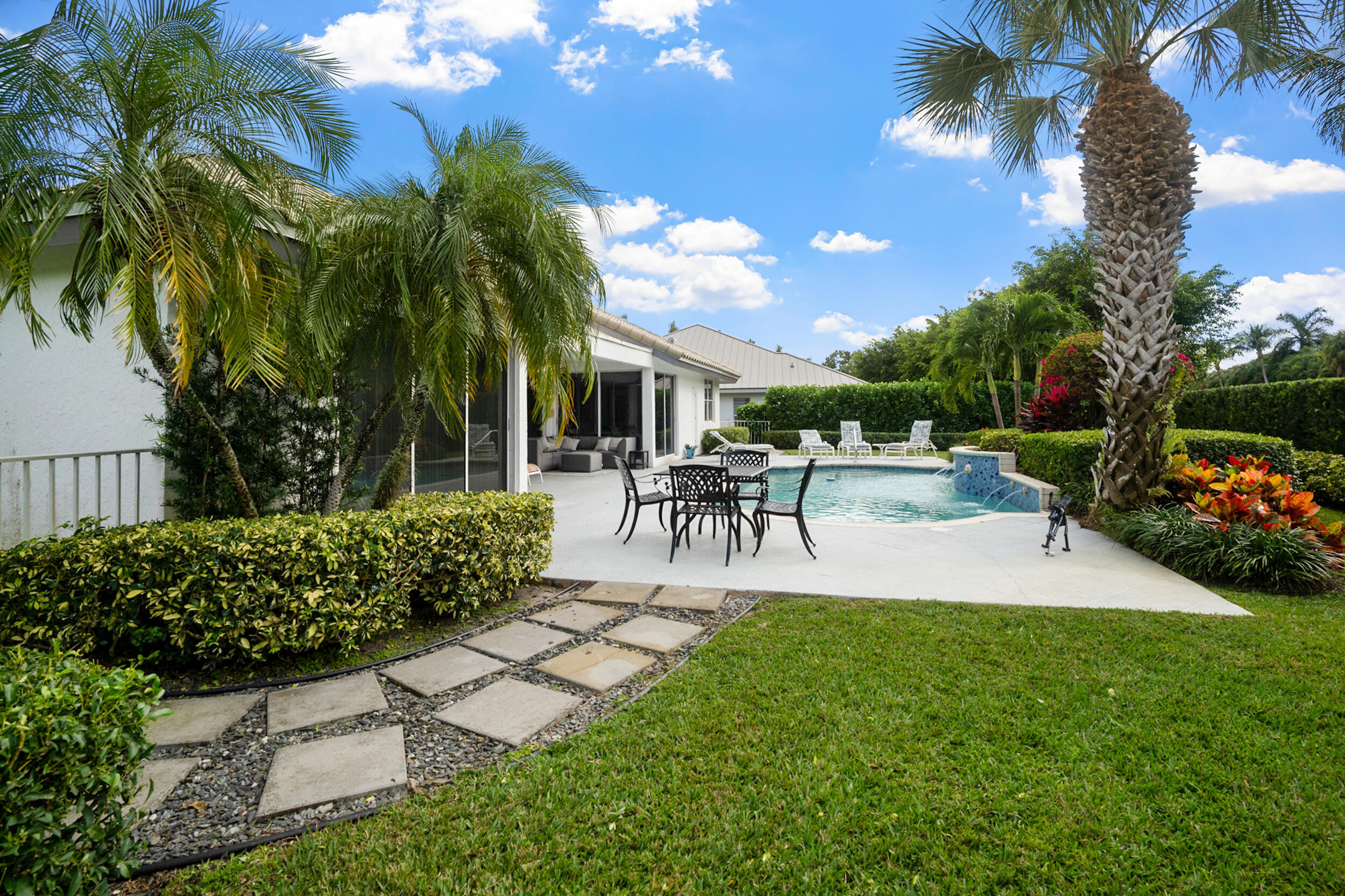 7946 Shelby Circle Boca Raton, FL 33496 - Photo 20 of 22 pool2