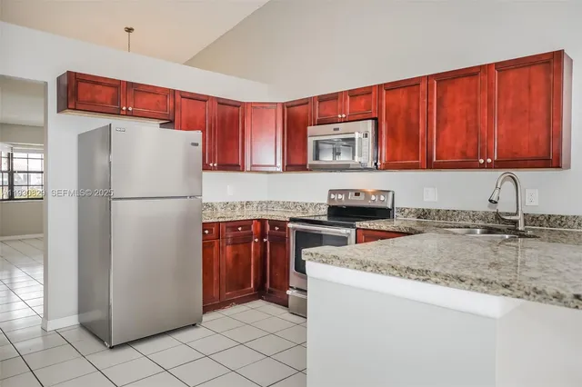 $3,475 | 8806 Northwest 114th Terrace, Hialeah Gardens, FL 33018
