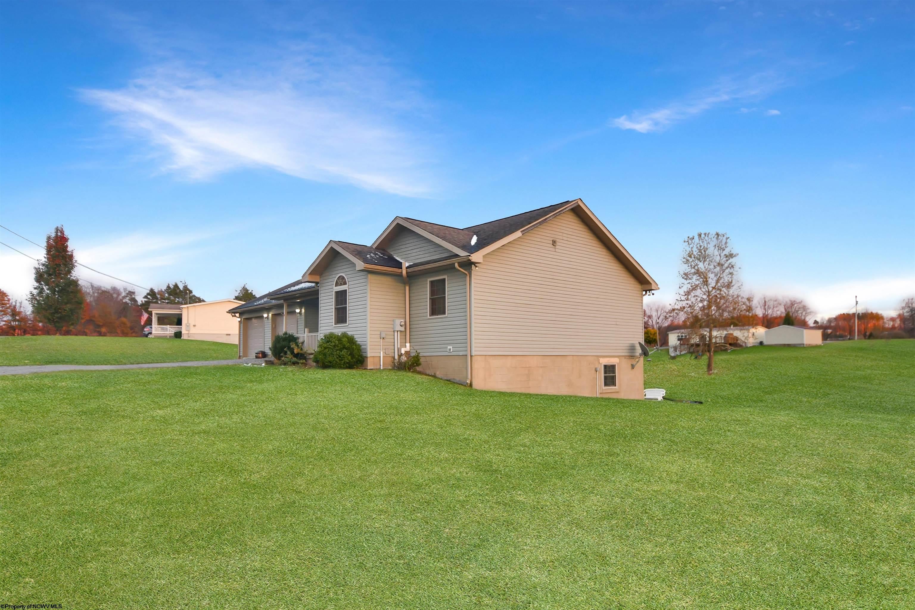 240 Winter Reedsville, WV 26547 - Photo 3 of 42 Gallery Image 3