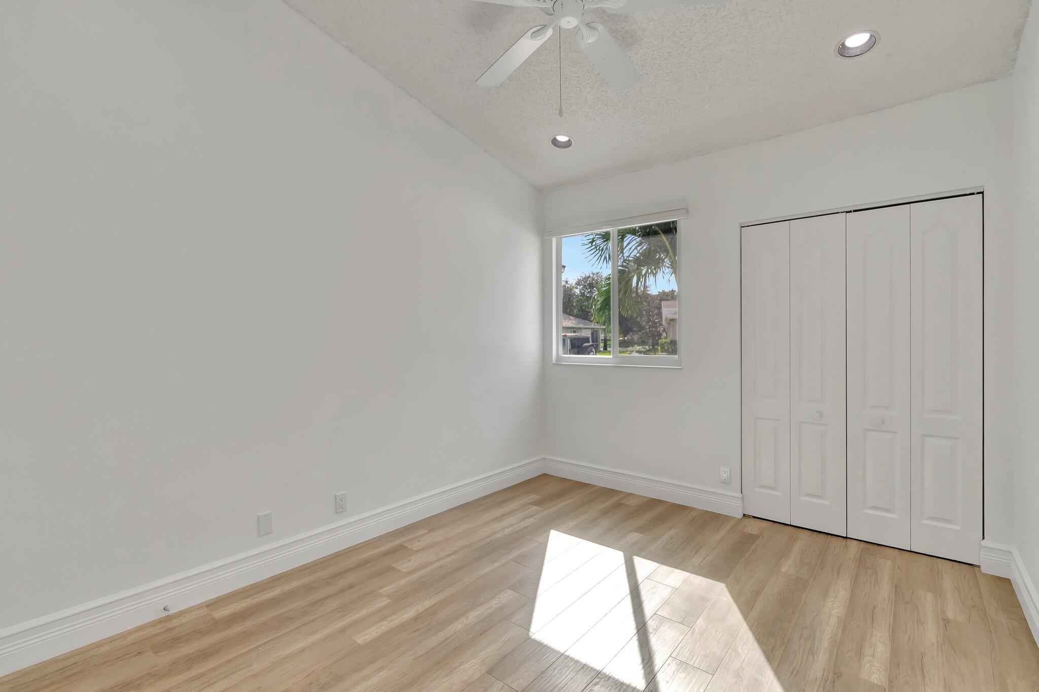 9237 Vineland Court, Unit F Boca Raton, FL 33496 - Photo 25 of 53 30-web-or-mls-DSC_9670