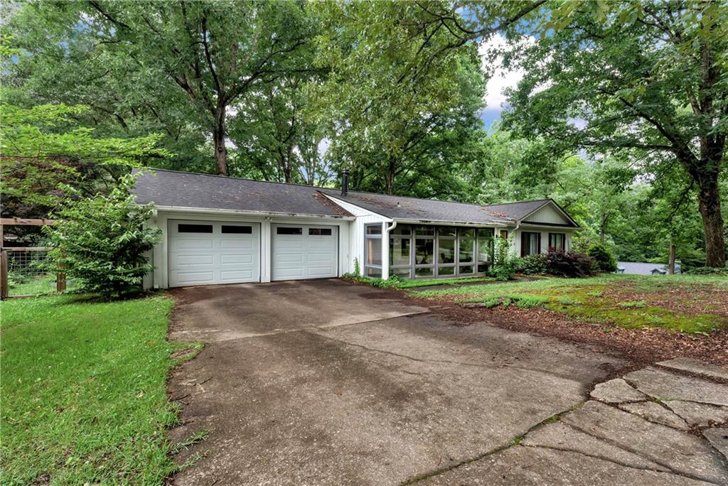 5045 Red Oak Lane Gainesville, GA 30506 - Photo 2 of 32