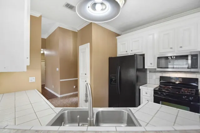 $1,700 | 21606 Windsor Castle Drive, Spring, TX 77388