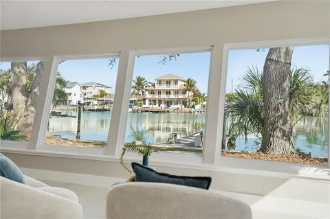 $900,000 | 541 Lillian Drive, Madeira Beach, FL 33708