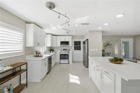 $900,000 | 541 Lillian Drive, Madeira Beach, FL 33708