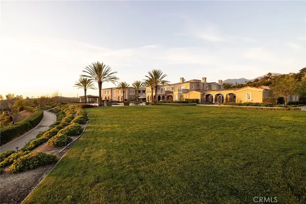 $37,000,000 | 31902 Apuesto Way, Coto de Caza, CA 92679