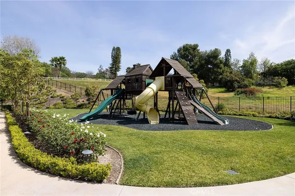 $37,000,000 | 31902 Apuesto Way, Coto de Caza, CA 92679