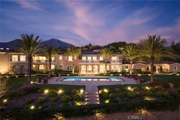 $37,000,000 | 31902 Apuesto Way, Coto de Caza, CA 92679