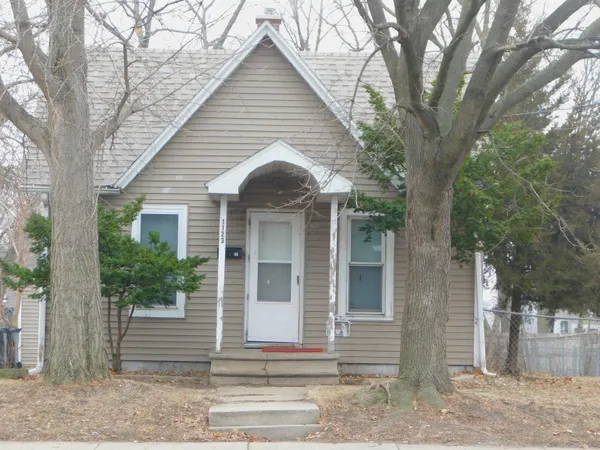$139,999 | 1123 6th Street, Beloit, WI 53511