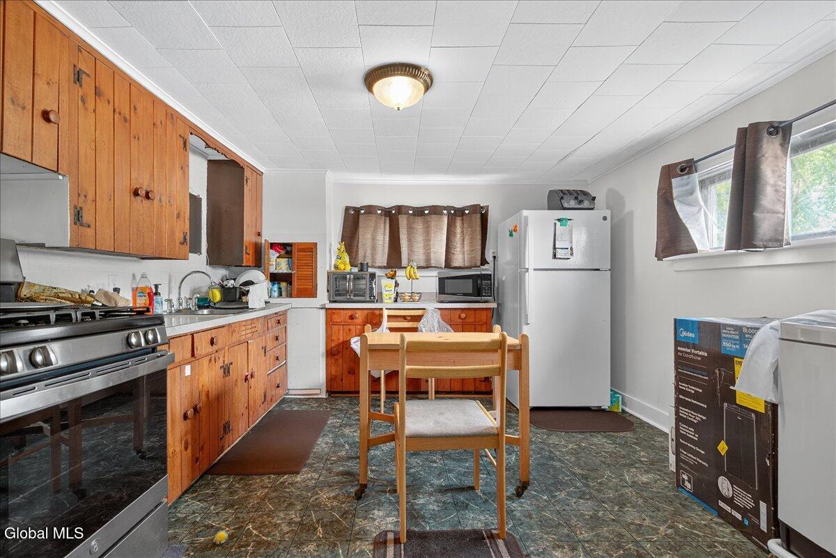 433 Lower Main Street Hudson Falls, NY 12839 - Photo 11 of 36 11-433 LOWER MAIN-26