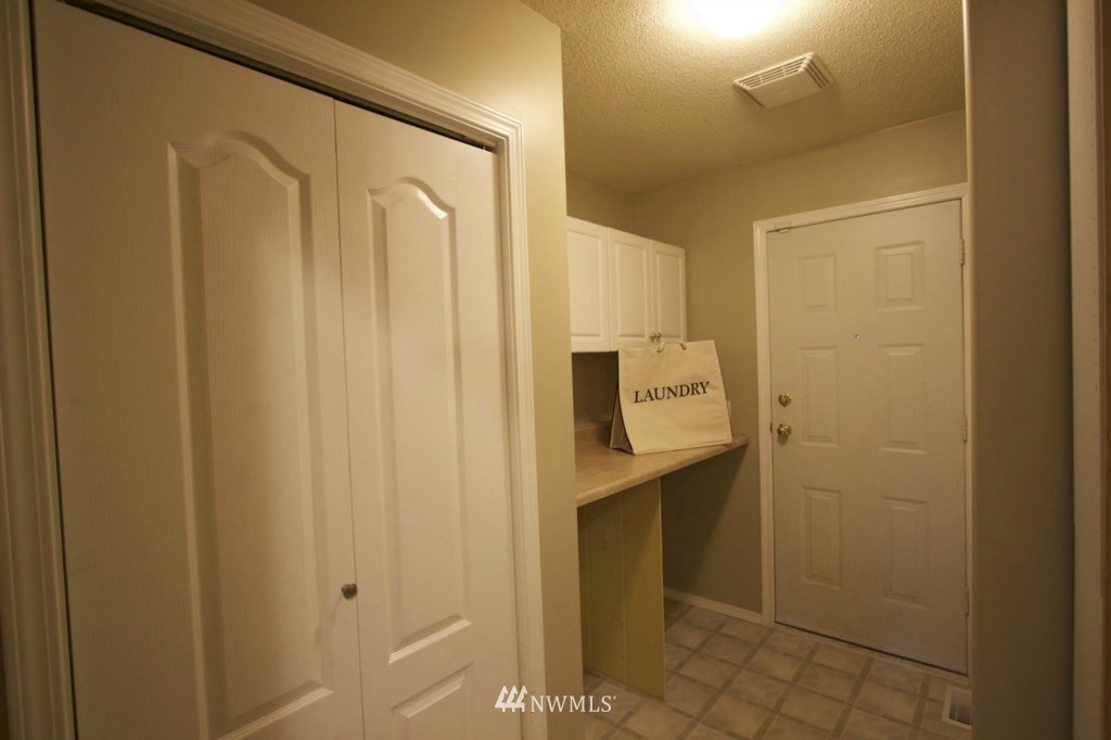 9380 Quail Ridge Road Southwest Port Orchard, WA 98367 - Photo 12 of 24 Gallery Image 12