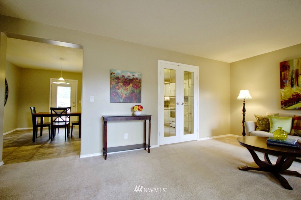 9380 Quail Ridge Road Southwest Port Orchard, WA 98367 - Photo 5 of 24 Gallery Image 5