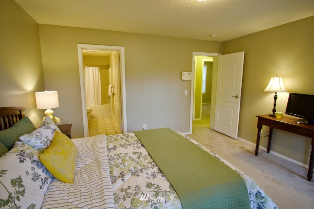 9380 Quail Ridge Road Southwest Port Orchard, WA 98367 - Photo 10 of 24 Gallery Image 10