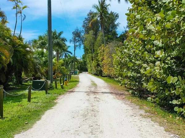$1,000,000 | 6604 Gulf Of Mexico Drive, Longboat Key, FL 34228