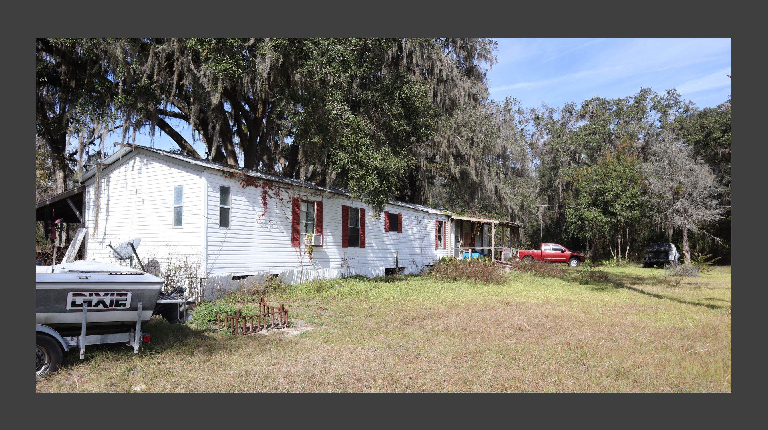 2488 Mattie Carlton Road Perry, FL 32347 - Photo 3 of 12