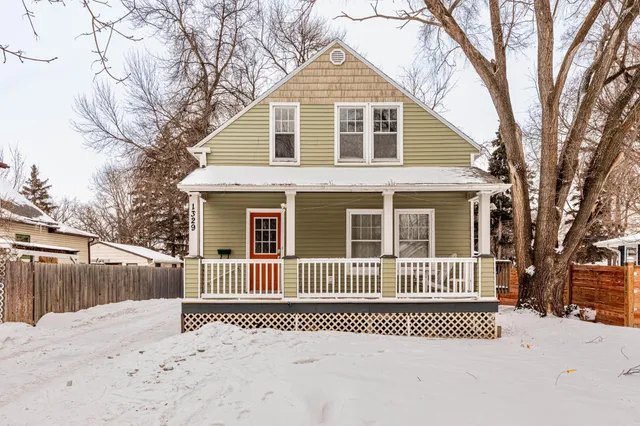 $219,900 | 1329 10th Street North, Fargo, ND 58102