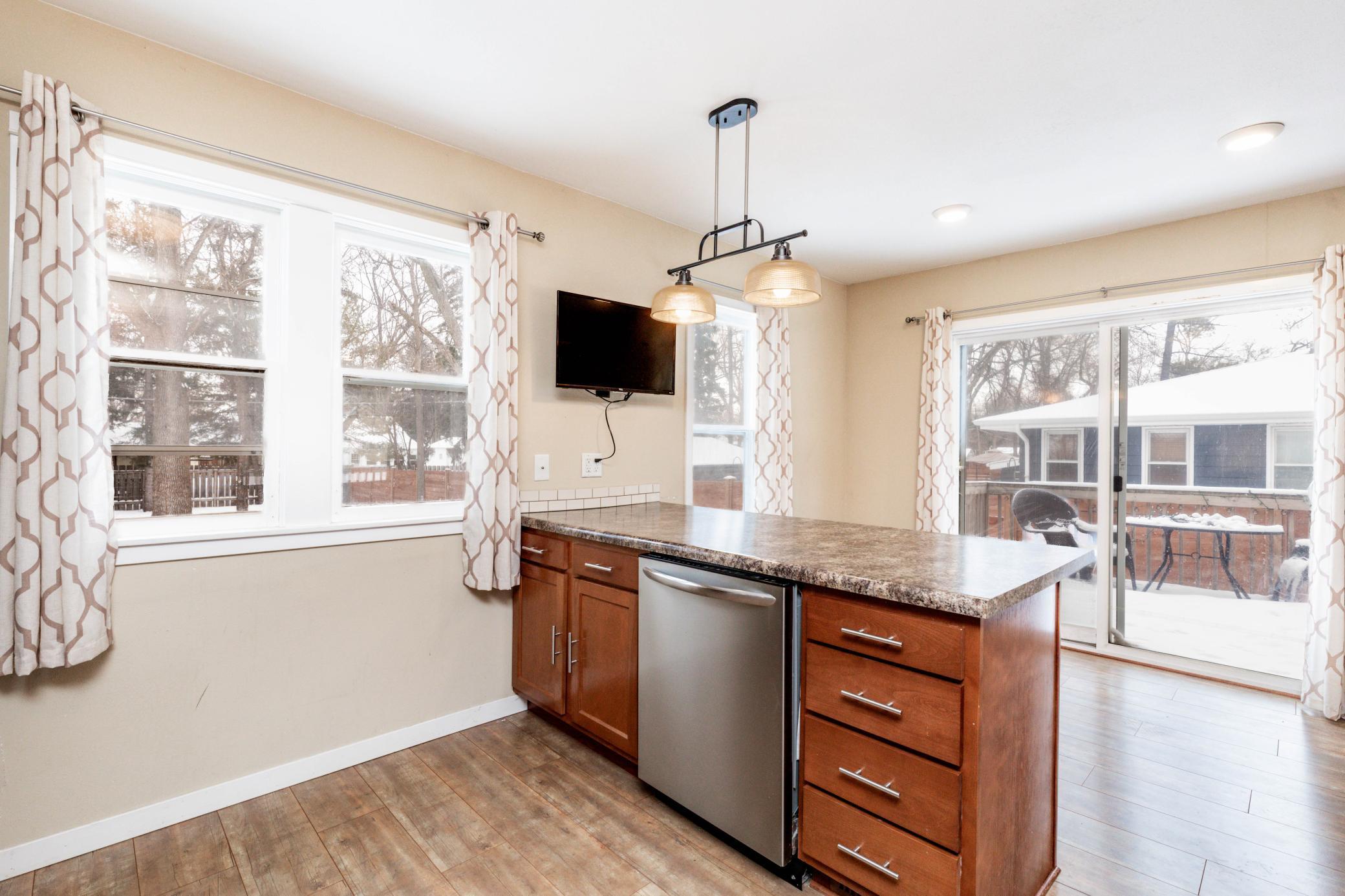 1329 10th Street North Fargo, ND 58102 - Photo 13 of 39