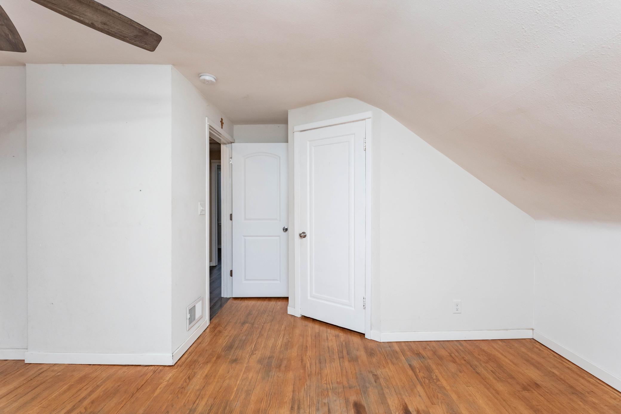 1329 10th Street North Fargo, ND 58102 - Photo 18 of 39