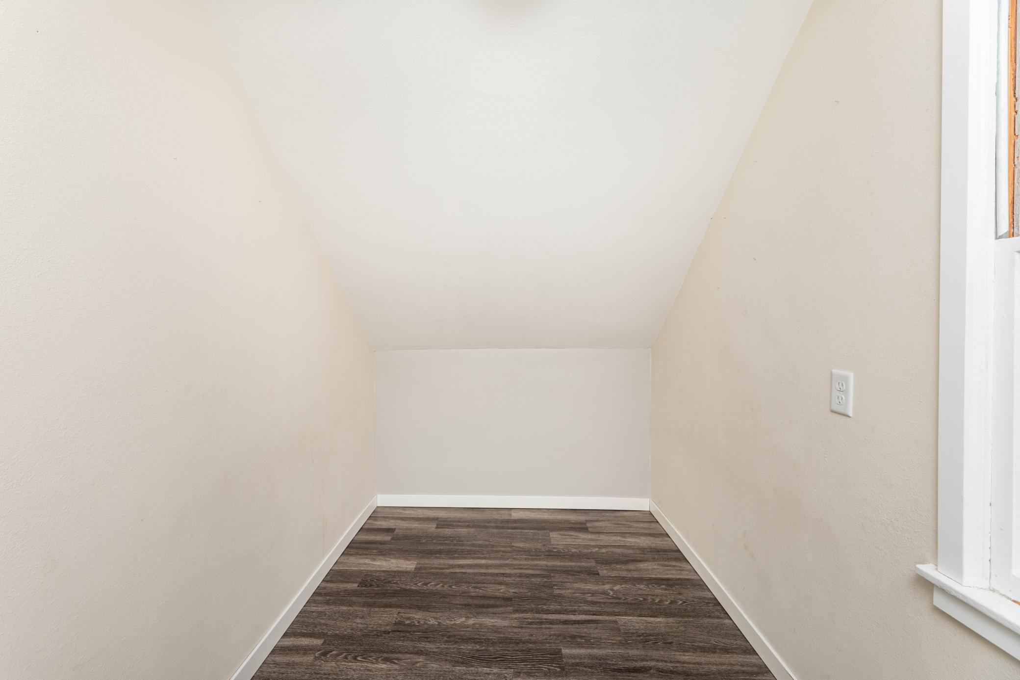 1329 10th Street North Fargo, ND 58102 - Photo 22 of 39