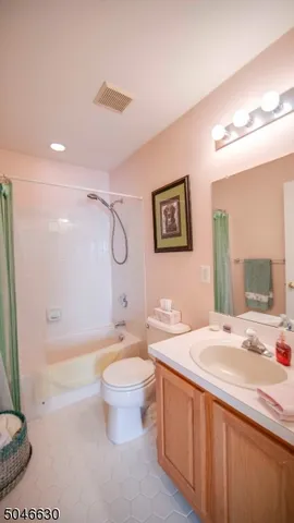 $3,200 | 2 Worthington Terrace, Flemington, NJ 08822