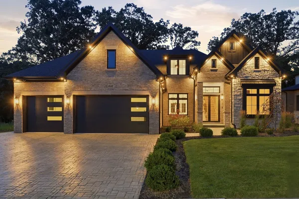 $1,750,000 | 1532 Linden Circle, Lemont, IL 60439