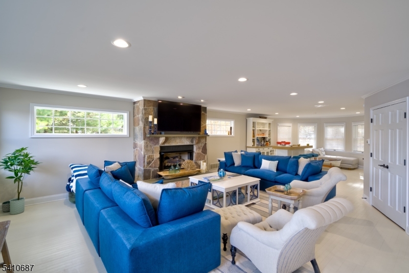 134 Lake End Road Newfoundland, NJ 07435 - Photo 22 of 47