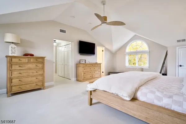 $2,495,000 | 134 Lake End Road, Newfoundland, NJ 07435