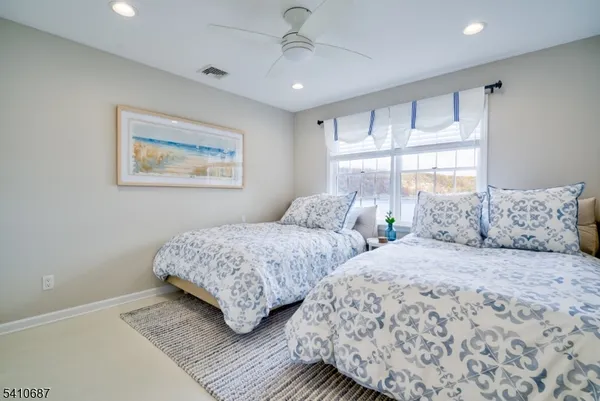 $2,495,000 | 134 Lake End Road, Newfoundland, NJ 07435