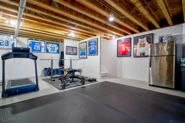 $2,495,000 | 134 Lake End Road, Newfoundland, NJ 07435