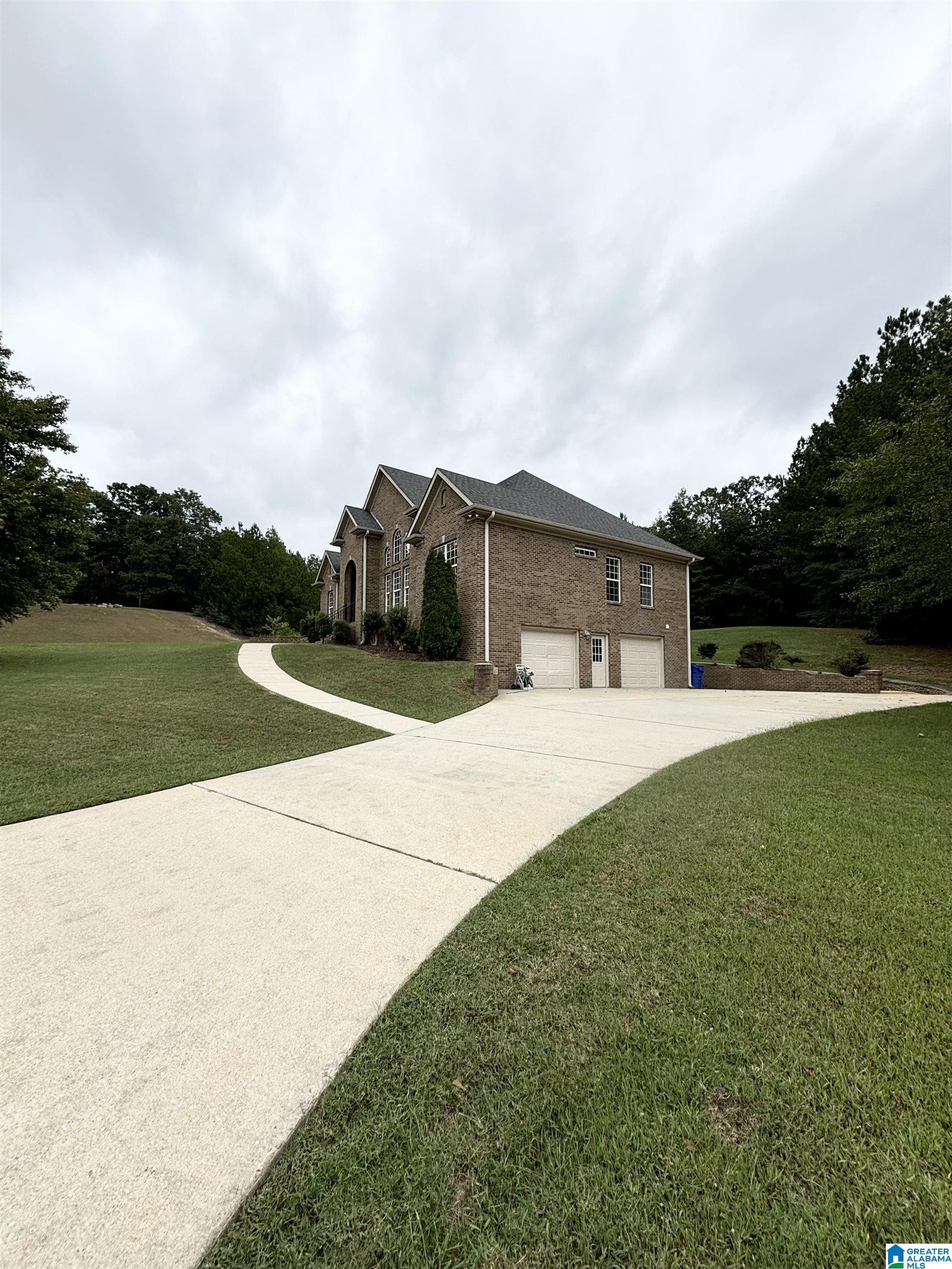 601 Emerald Trace Chelsea, AL 35043 - Photo 4 of 35