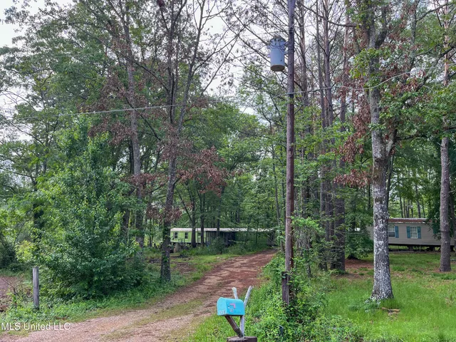 $80,000 | 130 Horseshoe Circle, Brandon, MS 39047