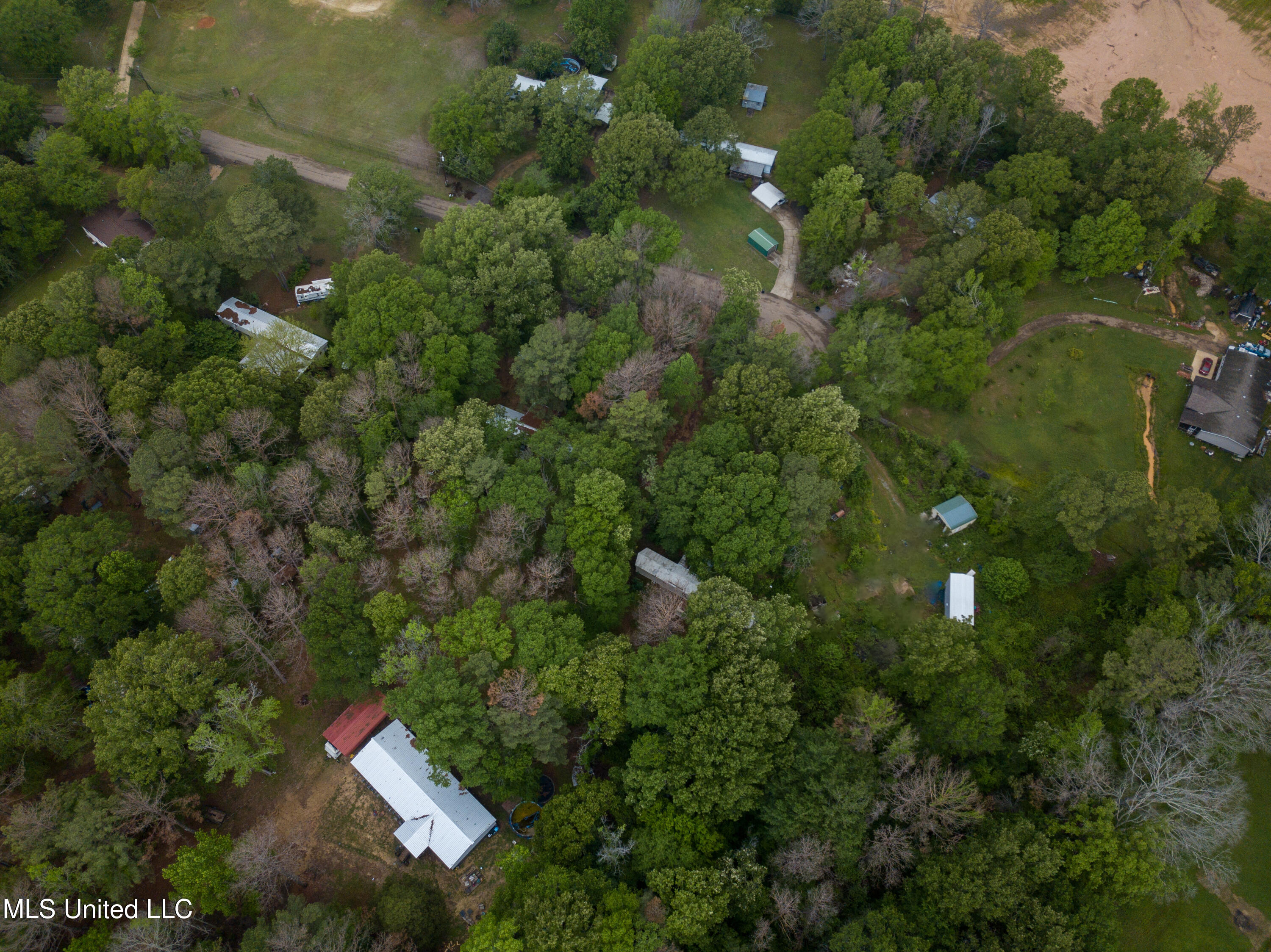 130 Horseshoe Circle Brandon, MS 39047 - Photo 12 of 24 DJI_0274