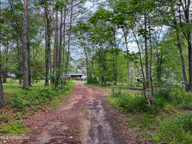 $80,000 | 130 Horseshoe Circle, Brandon, MS 39047