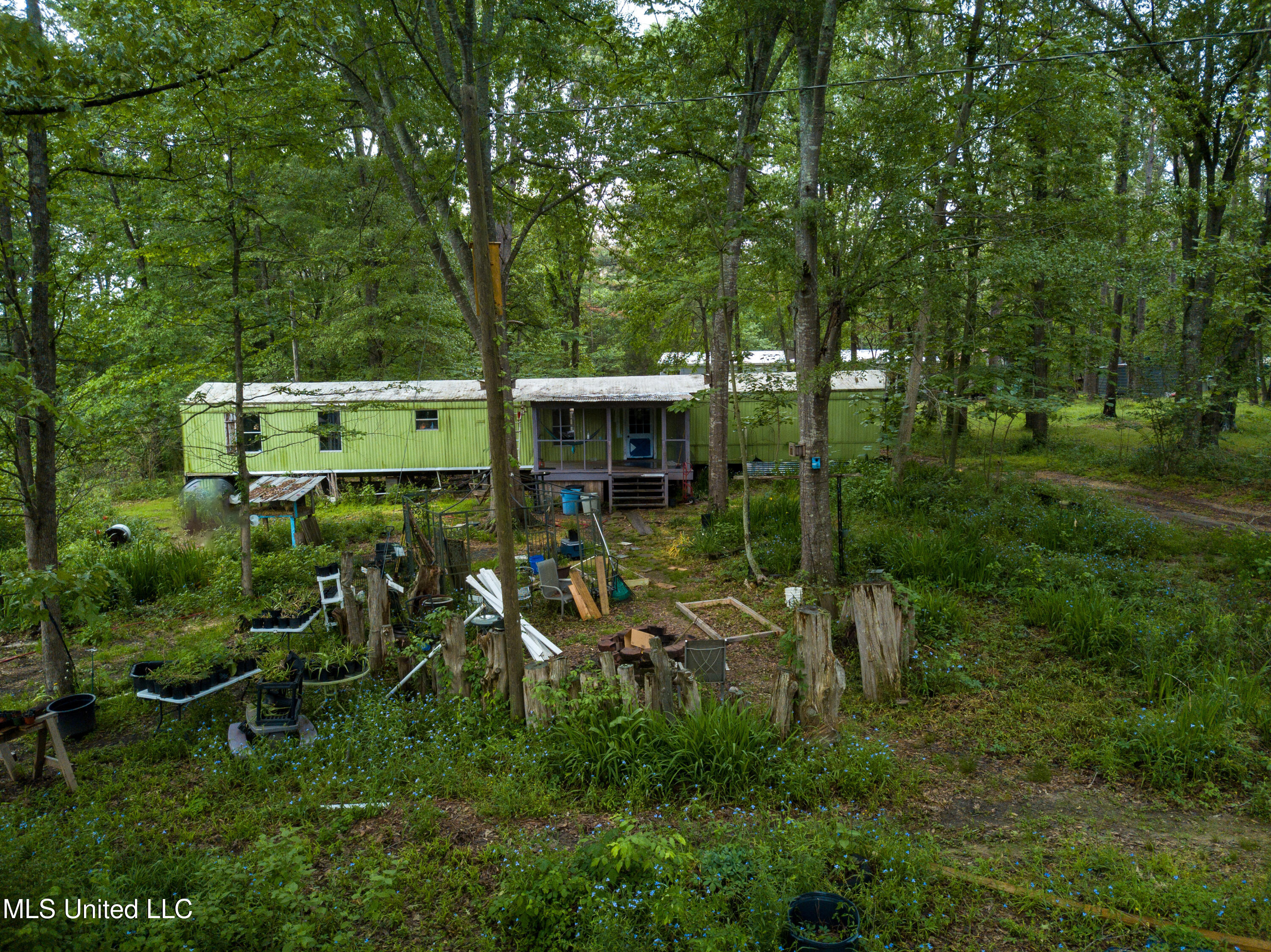 130 Horseshoe Circle Brandon, MS 39047 - Photo 6 of 24 DJI_0281