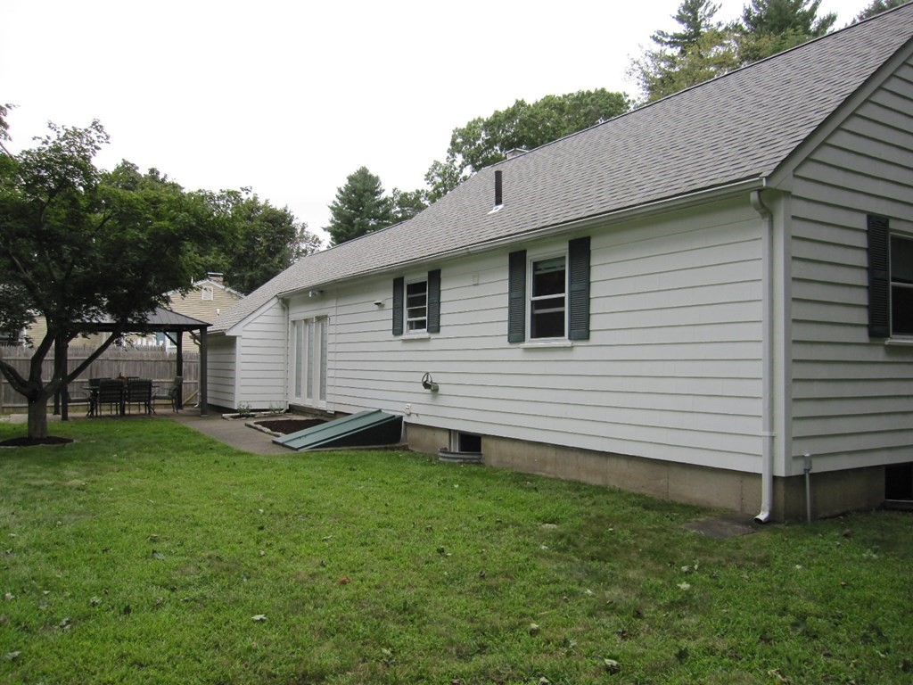 1075 Edgell Road Framingham, MA 01701 - Photo 3 of 30 Gallery Image 3
