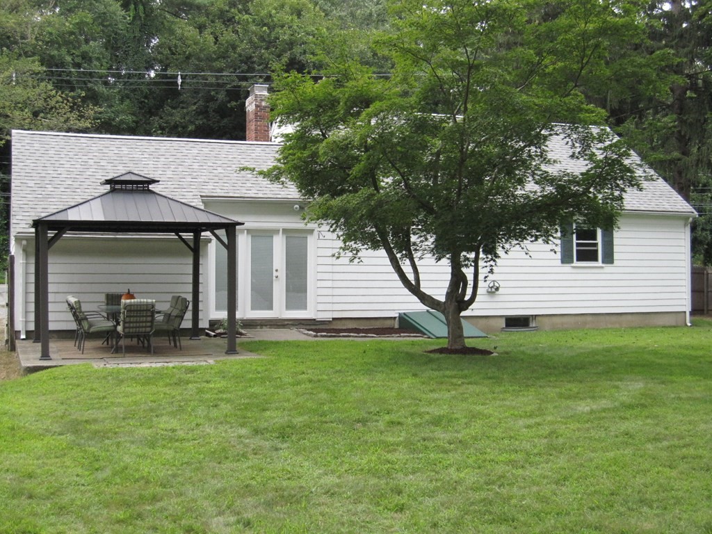 1075 Edgell Road Framingham, MA 01701 - Photo 6 of 30 Gallery Image 6