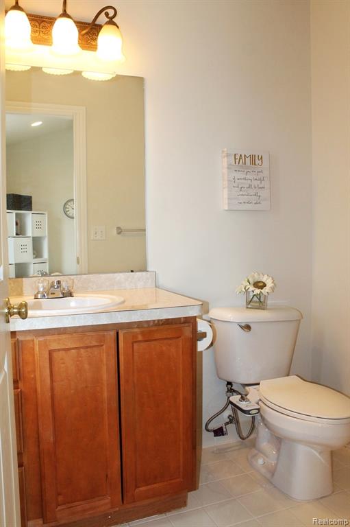 45411 North Stonewood Road Canton, MI 48187 - Photo 27 of 44