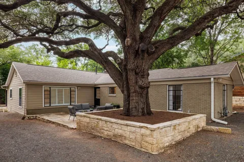 $790,000 | 412 Crockett Street, Austin, TX 78704