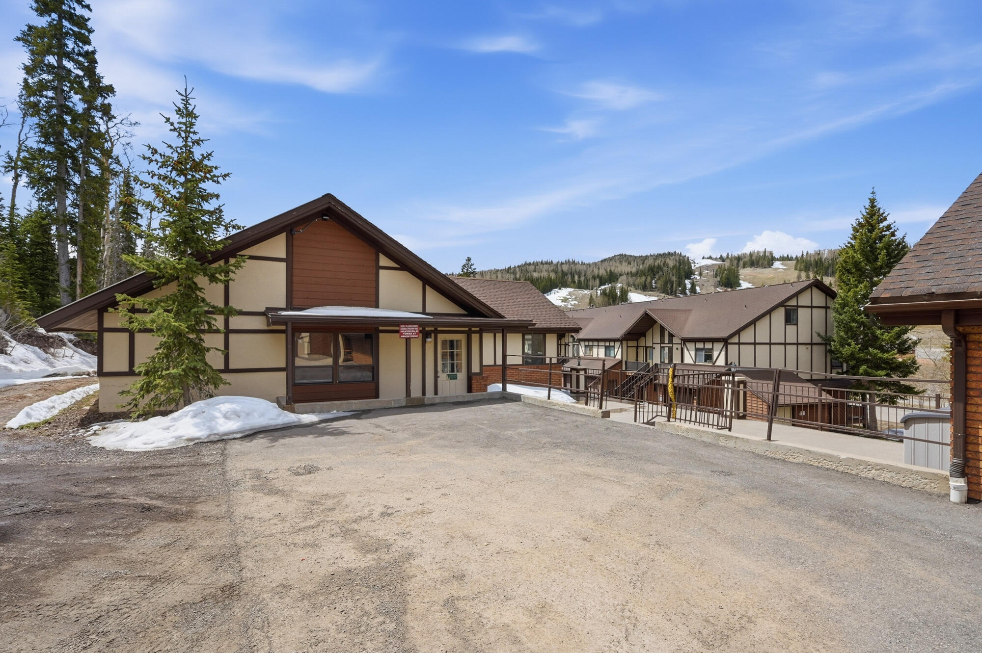 561 South Vasels Road, Unit R9C Brian Head, UT 84719 - Photo 29 of 48 Evergreen 9-C-37