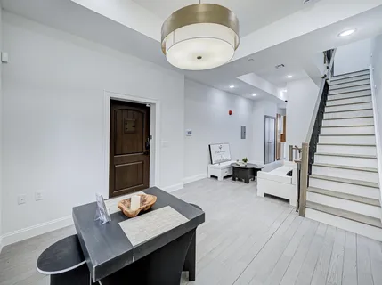 $710,000 | 133 Clifton Place, Unit 3, Jersey City, NJ 07304