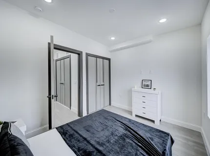 $689,000 | 133 Clifton Place, Unit 3, Jersey City, NJ 07304