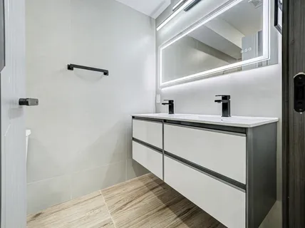 $689,000 | 133 Clifton Place, Unit 3, Jersey City, NJ 07304