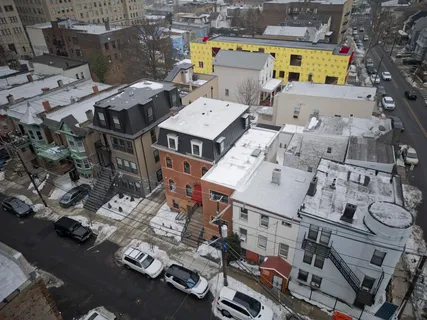 $710,000 | 133 Clifton Place, Unit 3, Jersey City, NJ 07304