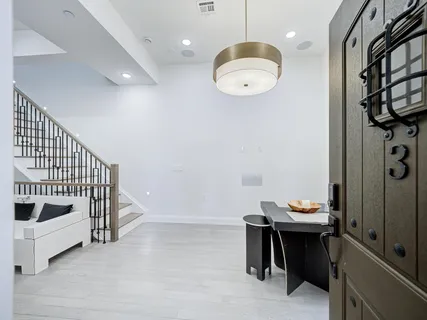 $710,000 | 133 Clifton Place, Unit 3, Jersey City, NJ 07304